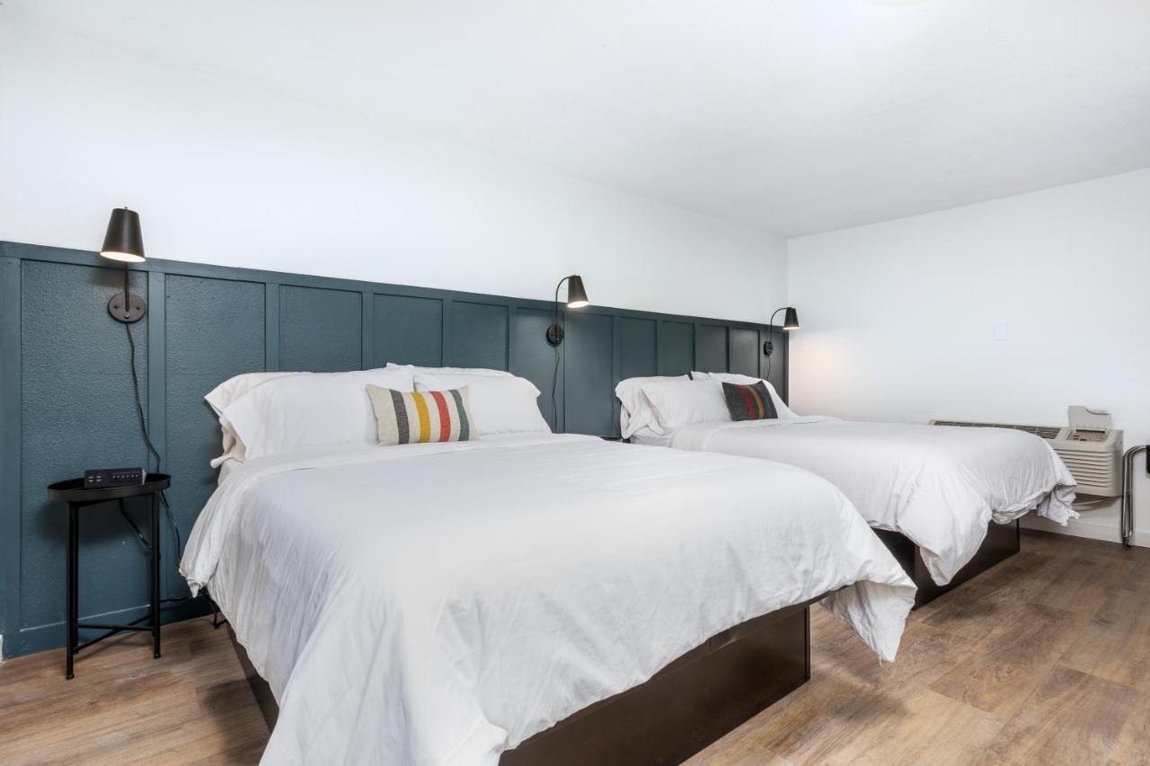 Minecart Motor Lodge Montrose Bagian luar foto