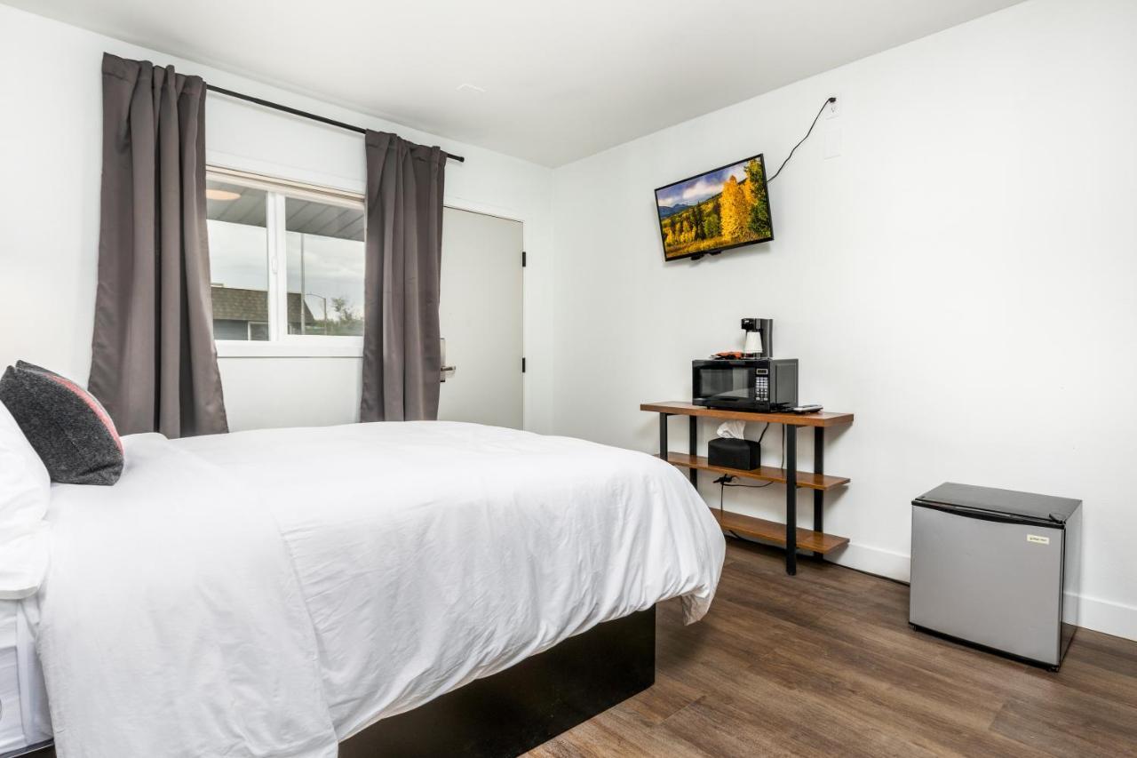 Minecart Motor Lodge Montrose Bagian luar foto