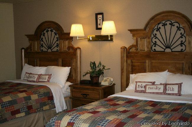 Minecart Motor Lodge Montrose Bagian luar foto